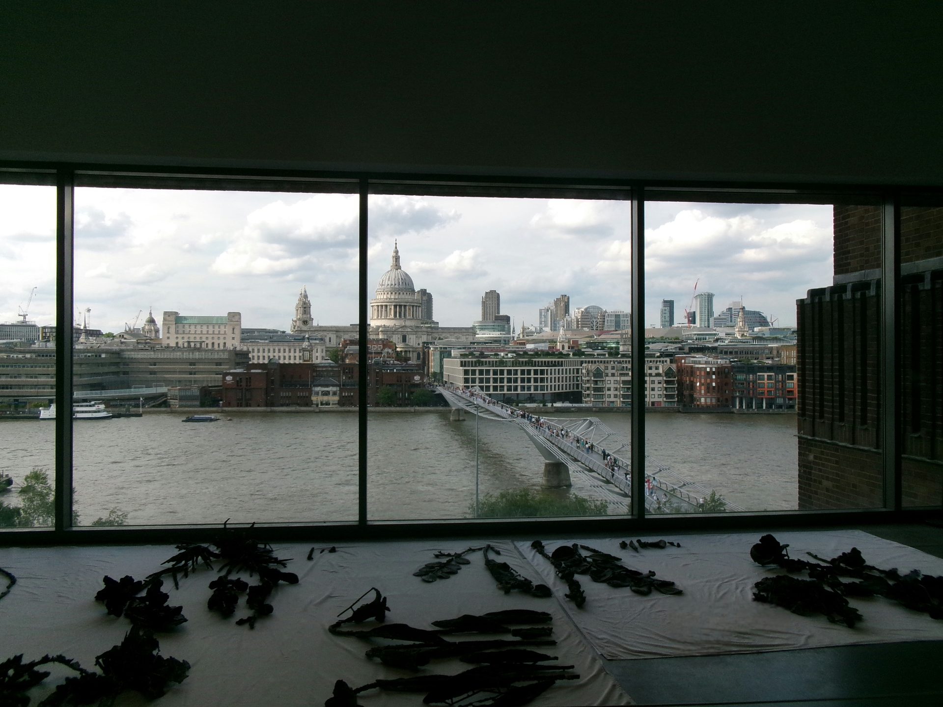 London skyline at dusk